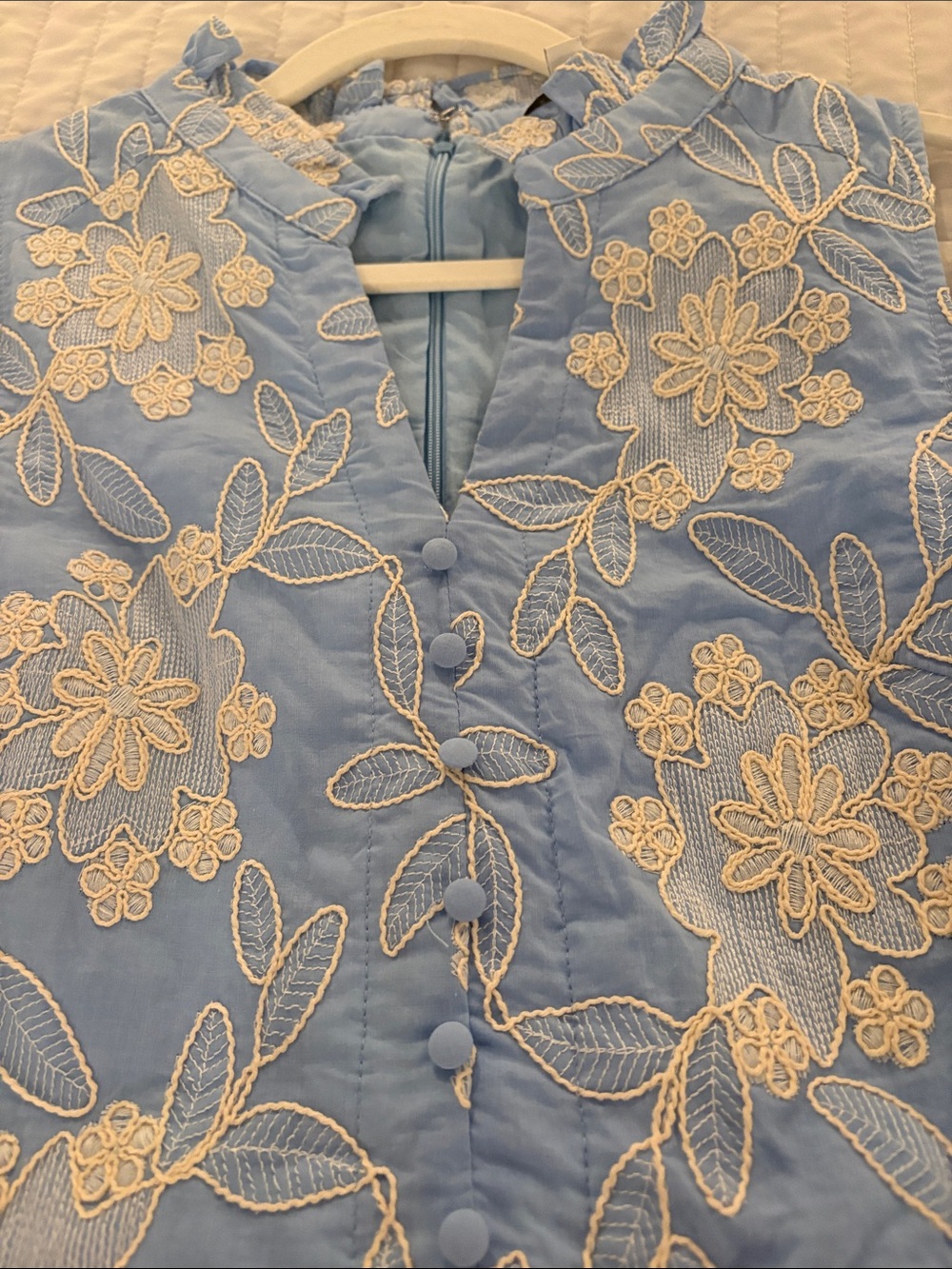 Avara Blue Floral Lace Tiered Dress size Small - Picture 3 of 4